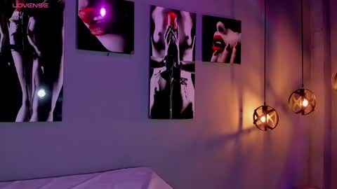 Snapshot of ramonasmith chatting on 12-09-24, 03:33 Ramona online show from 12-09-24, 03:33