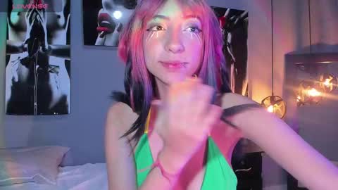 Snapshot of ramonasmith chatting on 01-18-25, 06:10 Ramona online show from 01-18-25, 06:10