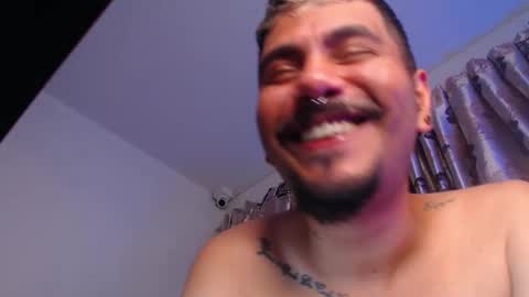 Snapshot of ramses_the_kinng chatting on 10-25-25, 07:38 ramses thekinng online show from 10-25-25, 07:38