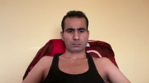       online show from 06-12-26, 07:29