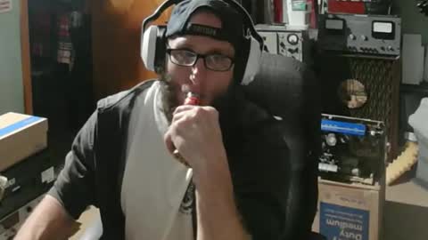 Randall online show from 05-11-26, 02:06