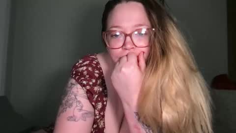 Randii online show from 05-06-26, 03:24
