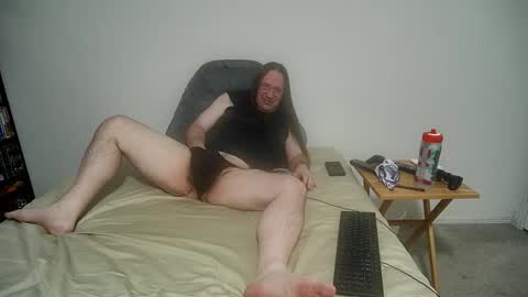 Snapshot of rando1235 chatting on 02-19-26, 05:36 rando1235 online show from 02-19-26, 05:36