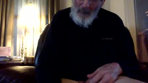 Snapshot of rando56 chatting on 04-24-26, 12:18 Randy online show from 04-24-26, 12:18