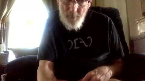 Snapshot of rando56 chatting on 05-19-26, 08:59 Randy online show from 05-19-26, 08:59