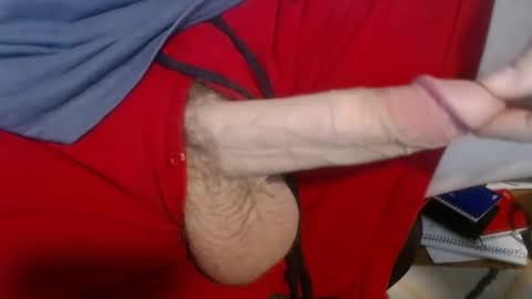 Snapshot of random41yearoldguy chatting on 01-18-25, 12:02 random41yearoldguy online show from 01-18-25, 12:02