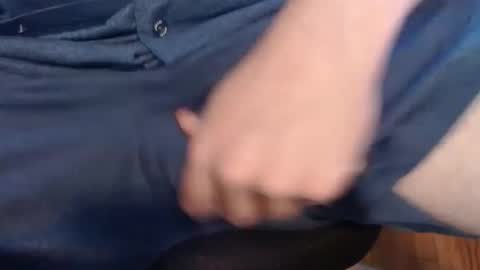 Snapshot of random41yearoldguy chatting on 01-24-25, 10:19 random41yearoldguy online show from 01-24-25, 10:19