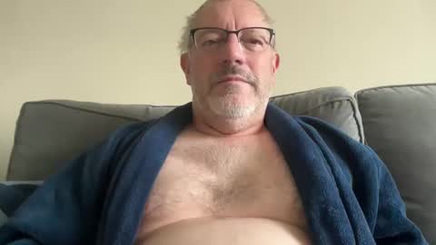 Snapshot of randyboyandy chatting on 09-15-25, 07:08 randyboyandy online show from 09-15-25, 07:08