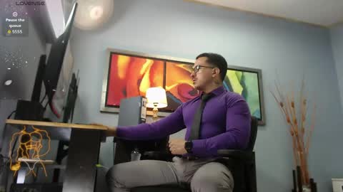 Snapshot of randylukehot chatting on 04-11-26, 11:42 randylukehot online show from 04-11-26, 11:42