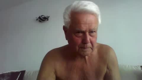 Silver Stallion TwitterRandyth53496071  and  ladyenglishxxx online show from 02-04-26, 02:34
