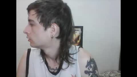 Snapshot of rangel_sex chatting on 10-19-25, 06:41 Rangel and Lola online show from 10-19-25, 06:41