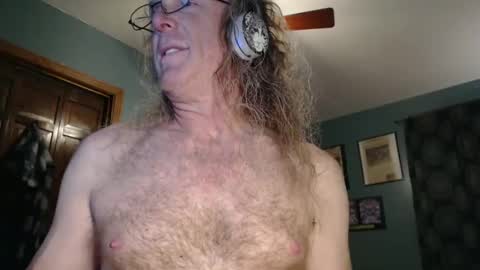 Snapshot of ranger510 chatting on 12-05-24, 02:42 Ranger510 online show from 12-05-24, 02:42