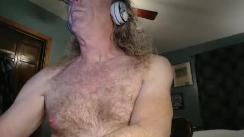 Snapshot of ranger510 chatting on 12-25-24, 02:57 Ranger510 online show from 12-25-24, 02:57