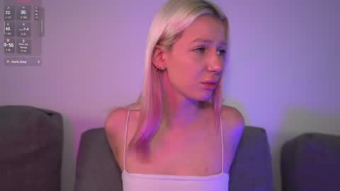 Snapshot of rany_thompson chatting on 06-12-26, 08:13 Rany Thompson online show from 06-12-26, 08:13