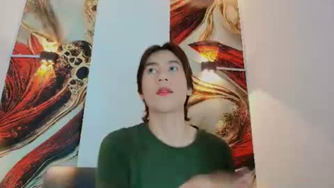 raphael_nyon1 online show from 06-20-26, 04:04