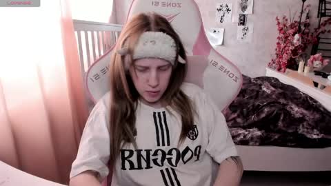 Rapunzel online show from 03-21-26, 01:26