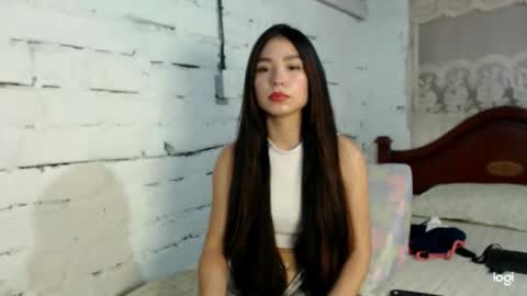 raquel2411 online show from 05-20-26, 03:18
