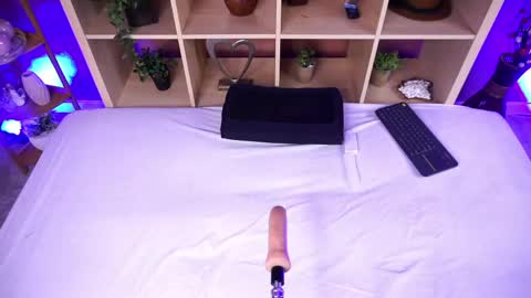 Raquel online show from 05-11-26, 04:40