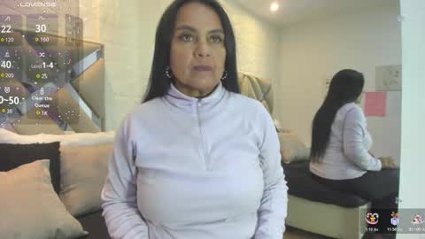 Raquel Moore  online show from 01-19-26, 02:43