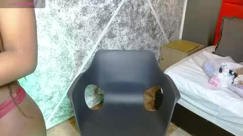 Raquel online show from 10-01-25, 07:42