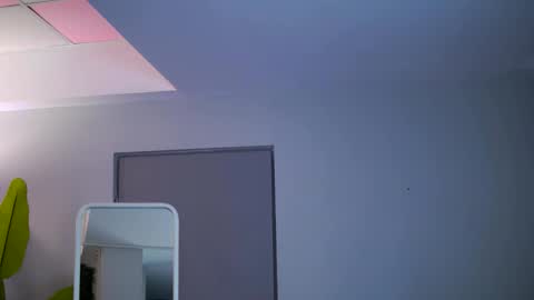 Raquelle online show from 01-05-26, 05:27