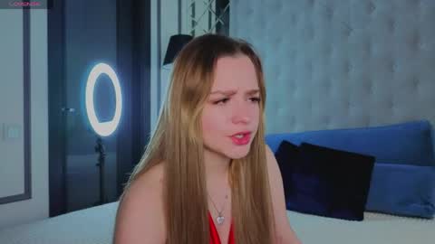 Snapshot of rashidagiczewski chatting on 05-10-26, 01:22 Nicole online show from 05-10-26, 01:22