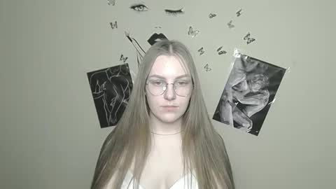 raspberry0101 online show from 01-30-25, 08:21