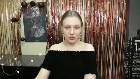 raspberry0101 online show from 02-11-25, 01:41