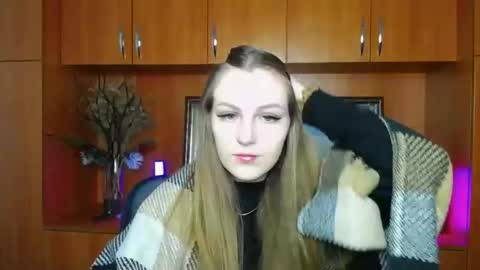 raspberry0101 online show from 09-27-25, 06:29