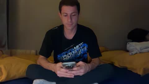 Snapshot of ratata9769 chatting on 11-15-25, 10:37 ratata9769 online show from 11-15-25, 10:37