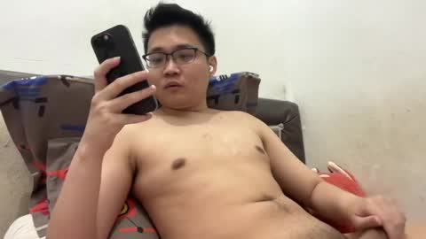 Snapshot of ratedepic17 chatting on 05-11-26, 06:16 randomnaut online show from 05-11-26, 06:16