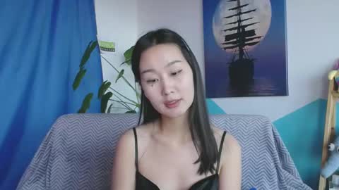 ratna_mm online show from 12-18-24, 09:04