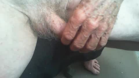 Snapshot of rattcatt chatting on 02-18-25, 10:05 rattcatt online show from 02-18-25, 10:05