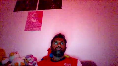 Snapshot of raul2k2 chatting on 06-21-26, 06:16 raul2k2 online show from 06-21-26, 06:16