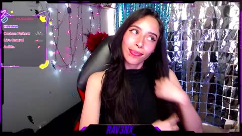 Snapshot of rav3nx_ chatting on 02-19-26, 09:33 online show from 02-19-26, 09:33