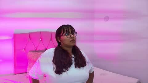 raven_gaze online show from 09-17-25, 12:56