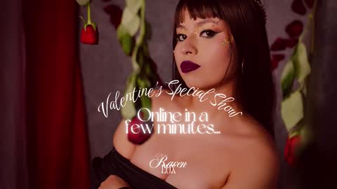 Snapshot of raven_luxx chatting on 02-15-26, 04:31 RAVEN online show from 02-15-26, 04:31