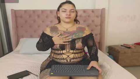 Raven online show from 02-08-26, 01:25