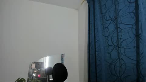 Snapshot of raven_rouge chatting on 03-06-25, 05:46 gata online show from 03-06-25, 05:46