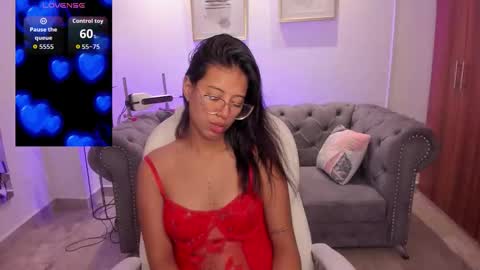 Raven online show from 09-30-25, 03:22