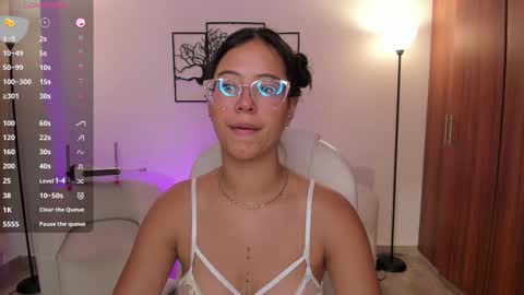 Raven online show from 11-18-25, 03:12