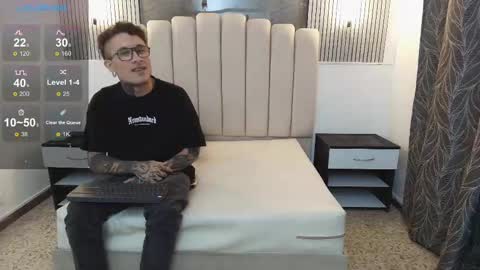 ravenandcody online show from 09-10-25, 03:39