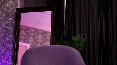 Rosa online show from 11-28-25, 10:18