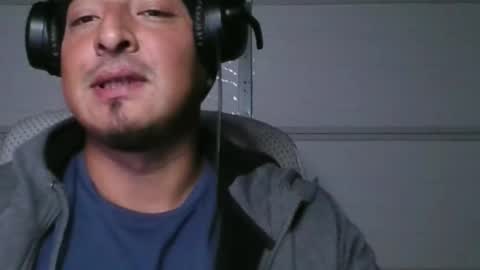 Snapshot of ravengod999 chatting on 11-16-25, 02:50 ravengod999 online show from 11-16-25, 02:50