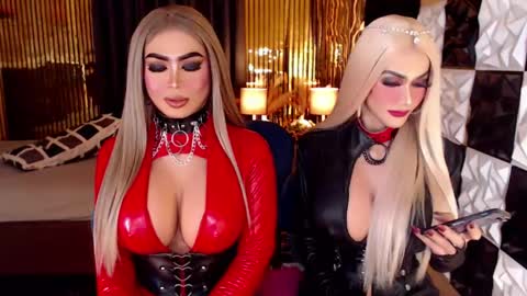 Snapshot of ravenmystiquex chatting on 05-02-26, 07:02 ravenmystiquex online show from 05-02-26, 07:02