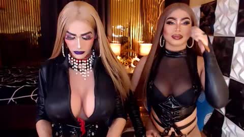 Snapshot of ravenmystiquex chatting on 05-10-26, 10:48 ravenmystiquex online show from 05-10-26, 10:48