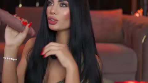 Lav online show from 06-29-26, 07:14
