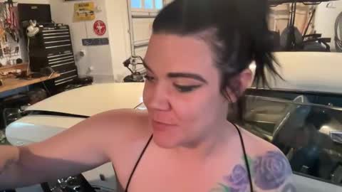 Raven Ray online show from 05-18-26, 10:10