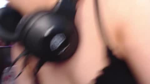 raventh_ online show from 10-29-25, 11:01