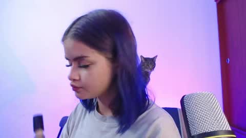 raventh_ online show from 05-26-26, 03:57